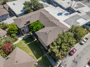 1733 Ellincourt Dr in South Pasadena, CA - Building Photo - Building Photo