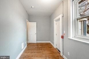 5323 Angora Terrace in Philadelphia, PA - Building Photo
