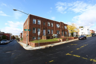 PARKWORTH FLATS in Washington, DC - Building Photo - Building Photo