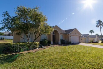 418 Moscato Dr in Davenport, FL - Foto de edificio - Building Photo