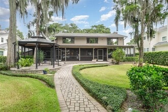 2020 Venetian Way in Winter Park, FL - Building Photo - Building Photo