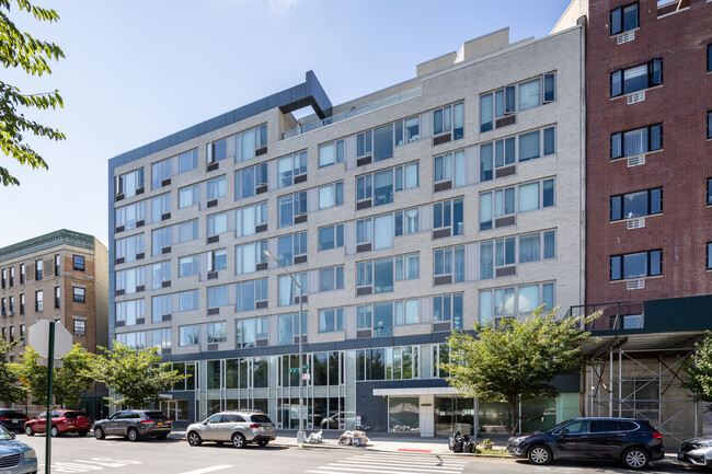 The Highbridge Condominium in New York, NY - Foto de edificio - Building Photo