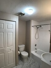 95 Fountain Ln in Weymouth, MA - Building Photo - Building Photo
