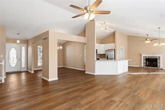 3515 Eagles Hill Ridge in St. Charles, MO - Foto de edificio - Building Photo
