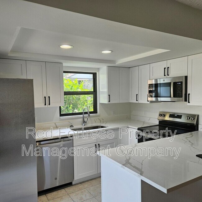 6300 Sugar Bush in Ft. Myers, FL - Building Photo - Building Photo