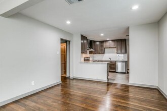3324 Inwood Rd in Dallas, TX - Building Photo - Building Photo
