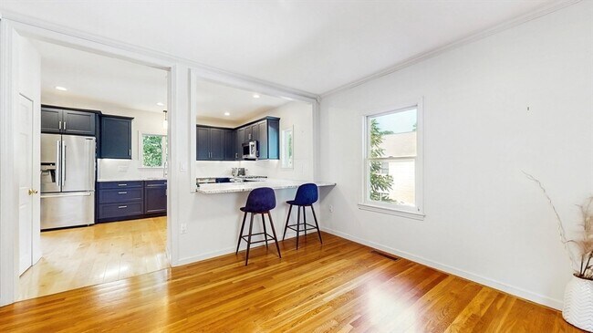 14 Chestnut St in Stoneham, MA - Building Photo - Building Photo