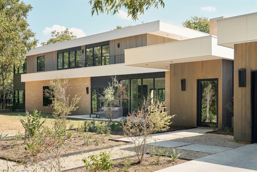1112 W Annie St in Austin, TX - Building Photo