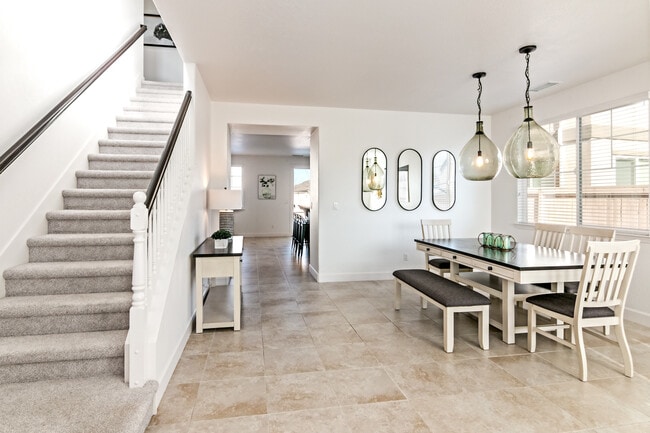 10615 Brittany Park Dr in Reno, NV - Building Photo - Building Photo