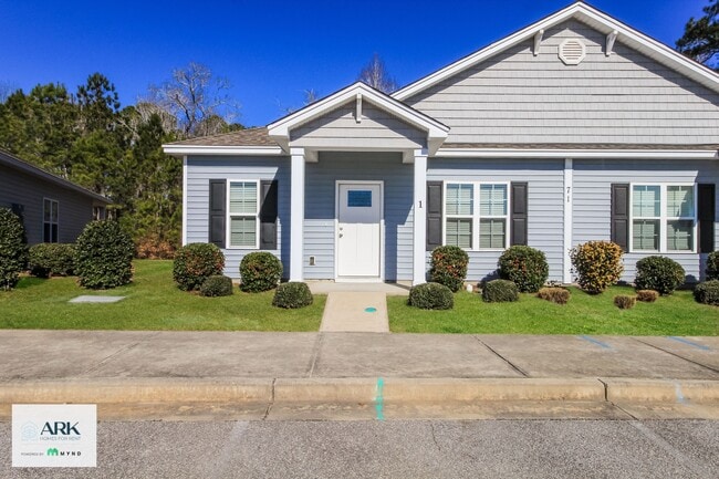 71 Highland Forest Cir