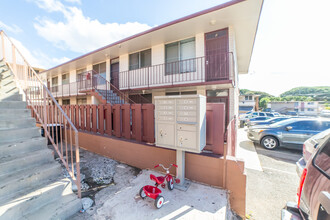 94-109 Pupukahi St in Waipahu, HI - Building Photo - Building Photo