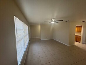 110 Doveside Ln in Lehigh Acres, FL - Building Photo - Building Photo