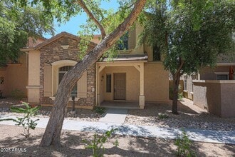 3676 W Muirfield Ct in Anthem, AZ - Building Photo - Building Photo