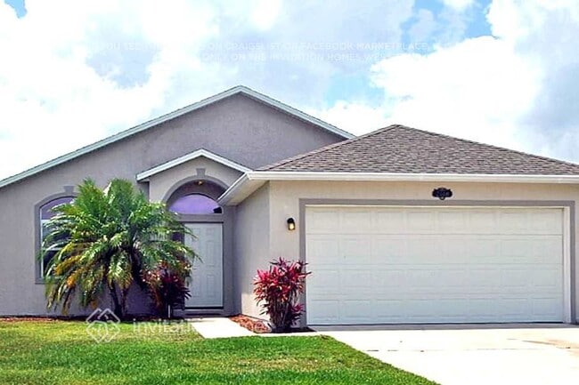 property at 2048 Gloria Cir