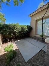 8401 Desert Quail Dr in Las Vegas, NV - Building Photo - Building Photo