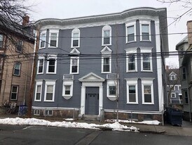 77 Brook St, Unit 1L in Brookline, MA - Building Photo