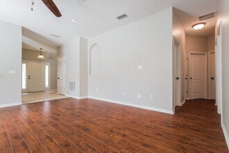 1032 Magnolia Blossom Ct in Apopka, FL - Building Photo - Building Photo