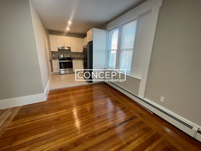 7 Greenville St in Boston, MA - Foto de edificio - Building Photo