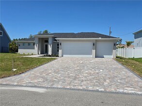521 NW 5th St in Cape Coral, FL - Building Photo - Building Photo