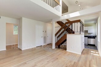 3895 Rodman St NW in Washington, DC - Building Photo - Building Photo