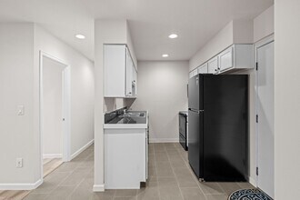 4110 Hale Pkwy in Denver, CO - Building Photo - Building Photo
