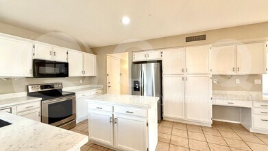 1610 S Sycamore Pl in Chandler, AZ - Building Photo - Building Photo
