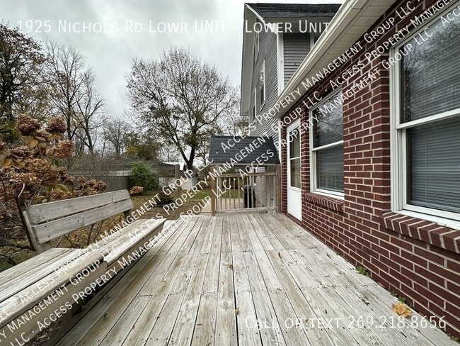 property at 1925 Nichols Rd