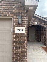 2418 Aberdeen Ave in Wolfforth, TX - Building Photo