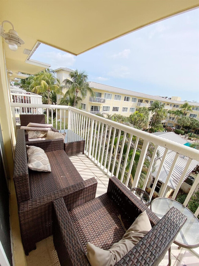 1501 E Broward Blvd in Fort Lauderdale, FL - Building Photo - Building Photo