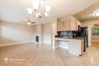 26852 Haileys Mnr in Humble, TX - Building Photo - Building Photo