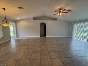 1063 Peach St in Lehigh Acres, FL - Building Photo - Building Photo