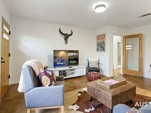 1609 Redd St in Austin, TX - Building Photo - Building Photo