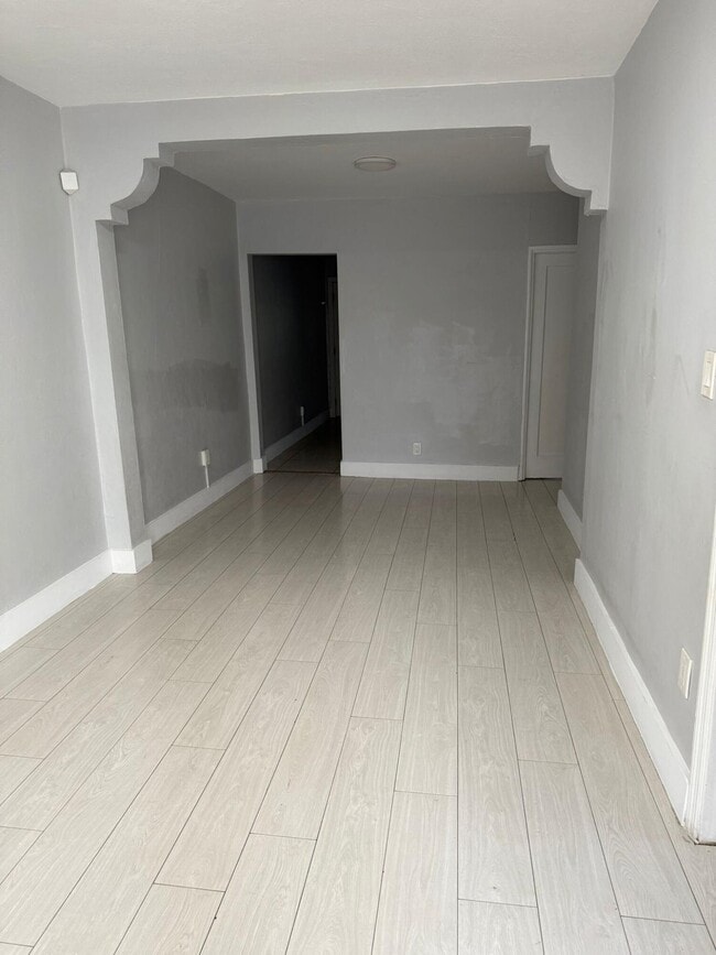 property at 1736 SW 21st St