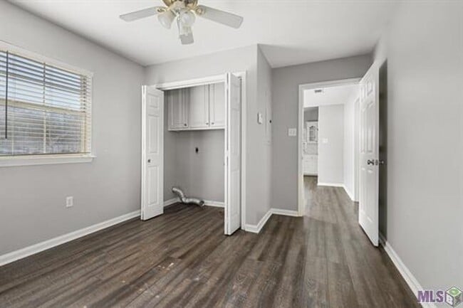 property at 1193 Springlake Dr