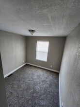 307 E Washington St in O'Fallon, IL - Building Photo - Building Photo