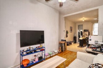 521 Willow Ave in Hoboken, NJ - Building Photo - Building Photo