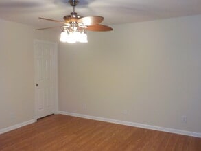 2609 Thompson Ln NW in Cleveland, TN - Building Photo - Building Photo