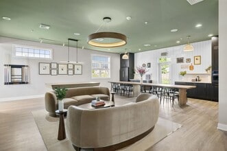 Winner's circle in Ballston Spa, NY - Building Photo - Building Photo