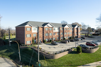 River Bluff Manor Senior Apartments in St. Louis, MO - Building Photo - Building Photo