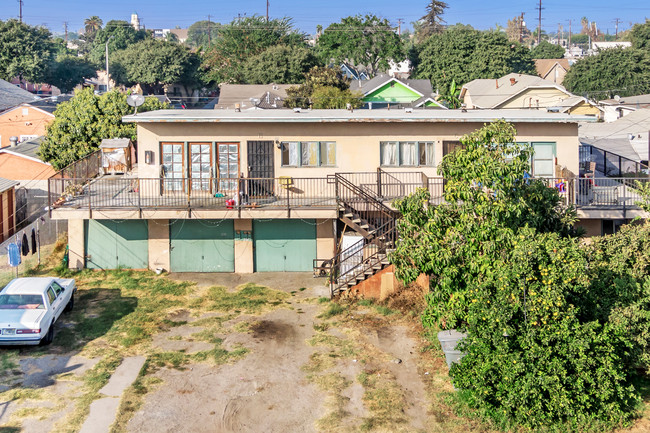 2747 Laurel Pl in South Gate, CA - Building Photo - Building Photo