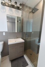 192 Nassau Ave in Brooklyn, NY - Building Photo - Building Photo