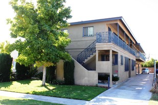 1841 S Curson Ave Apartments