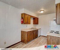 947 Boston Way photo'