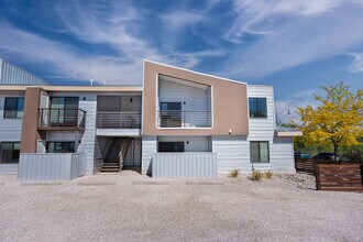 Shoofly Station Apartments in Santa Fe, NM - Building Photo - Building Photo