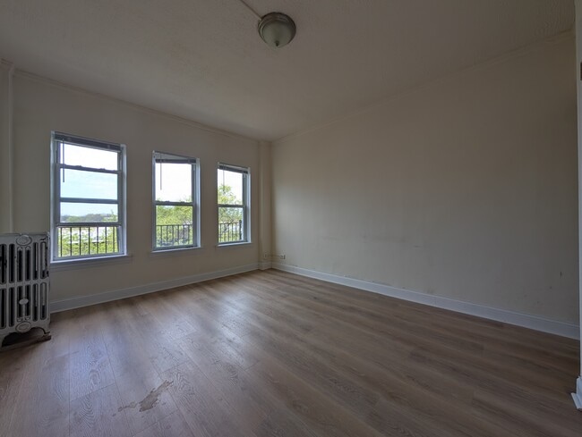 5412 N Kenmore Ave, Unit 501 in Chicago, IL - Building Photo - Building Photo