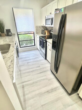 616 Brackenwood Cove-Unit -616 in Palm Beach Gardens, FL - Building Photo - Building Photo