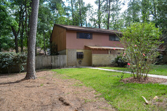 6941 SW 45th Ave in Gainesville, FL - Building Photo - Building Photo