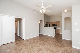9309 E Osage Ave in Mesa, AZ - Building Photo - Building Photo