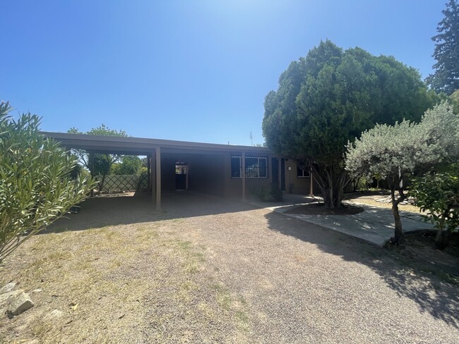 4501 S 18th Ave in Tucson, AZ - Building Photo - Building Photo