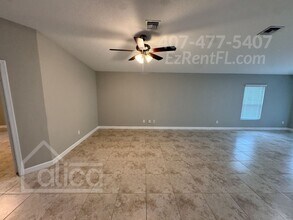 1131 Tiger St SE in Palm Bay, FL - Building Photo - Building Photo